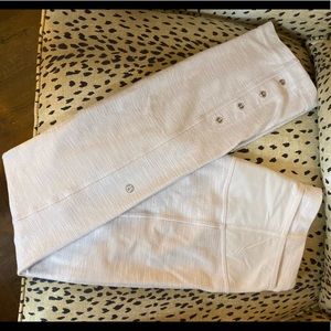 Lululemon commuter pants